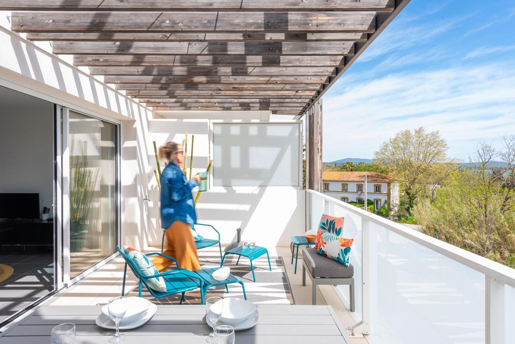 Vue 50m Des Salins Piscine 2 Parkings Terrasse Apartment Hyères